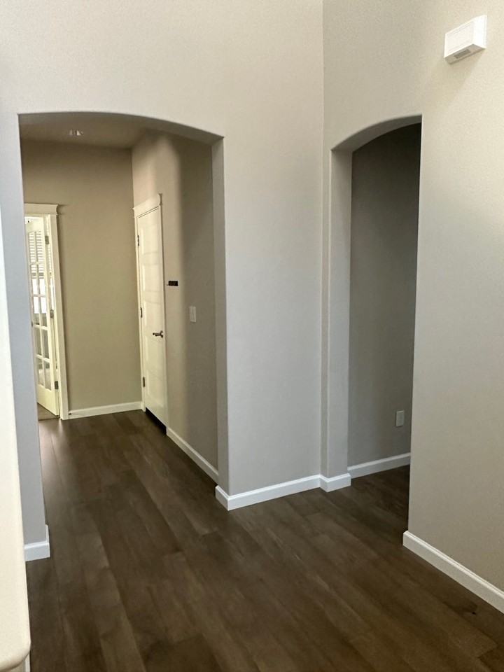 4254 Dudley Dr Ne #1 - Photo 5 of 25