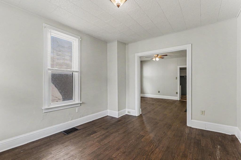 523 Bosler Ave - Photo 3 of 19
