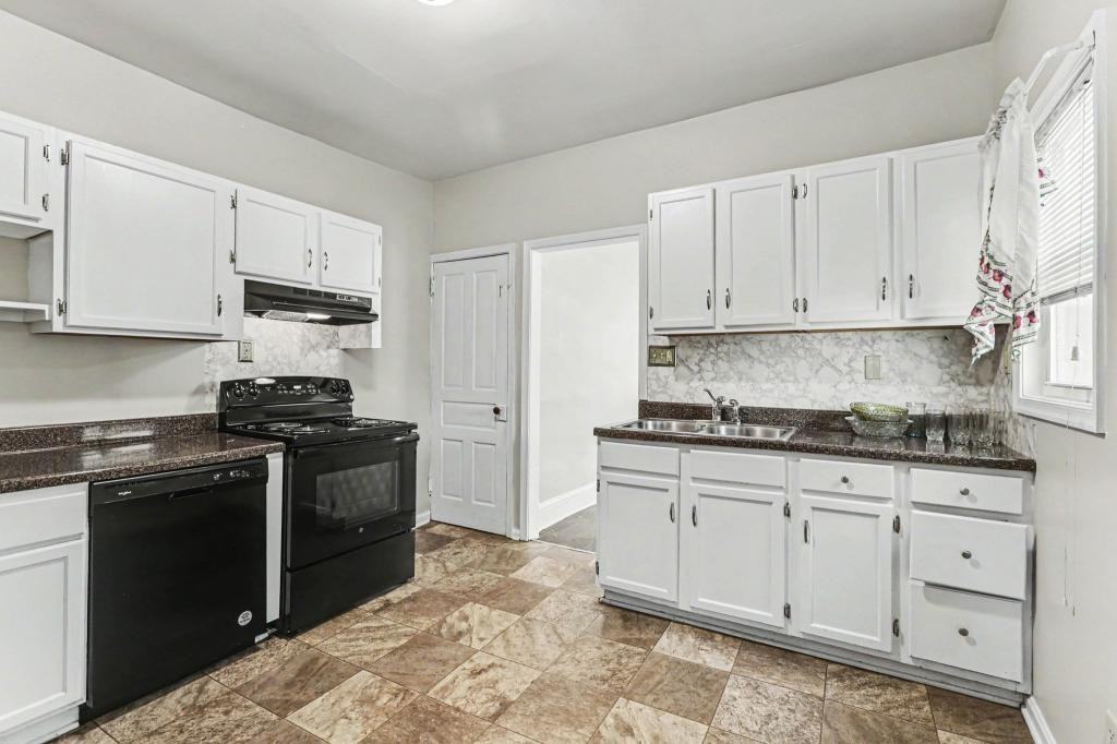 523 Bosler Ave - Photo 6 of 19