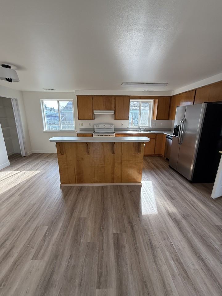 1229 Withington St #1 - Photo 4 of 16