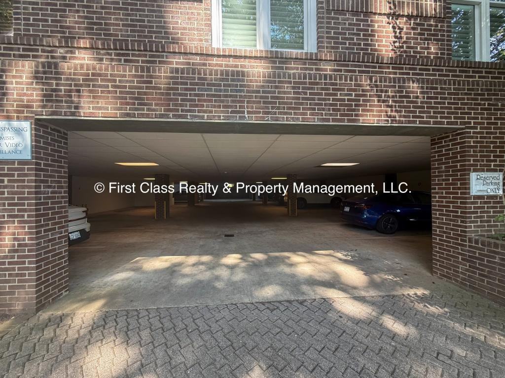 741 Bishops Park Dr - Photo 6 of 6
