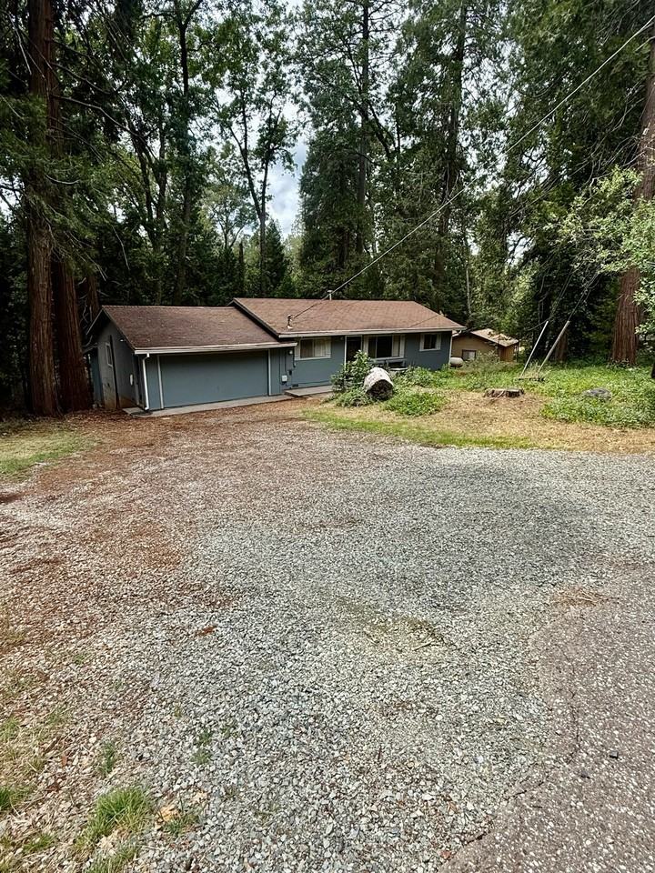 11599 Upper Pine Hill Dr #1 - Photo 4 of 21