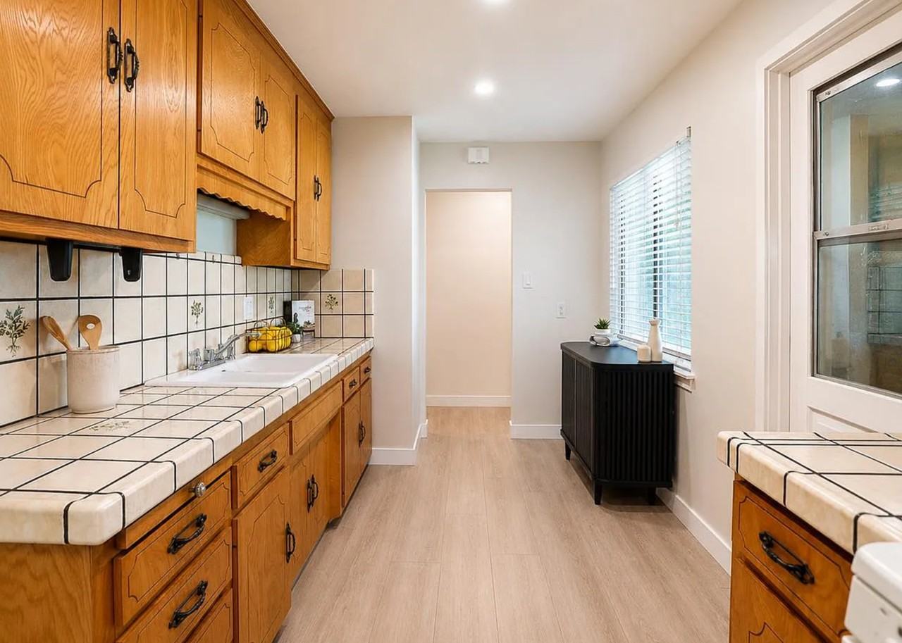 1762 Laine Ave #1 - Photo 2 of 9