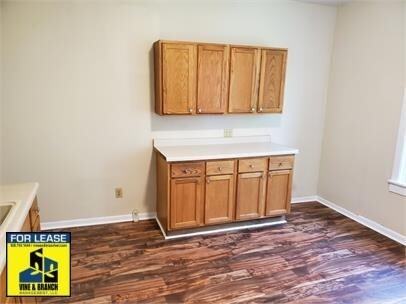 517 S 13th St - Photo 6 of 21