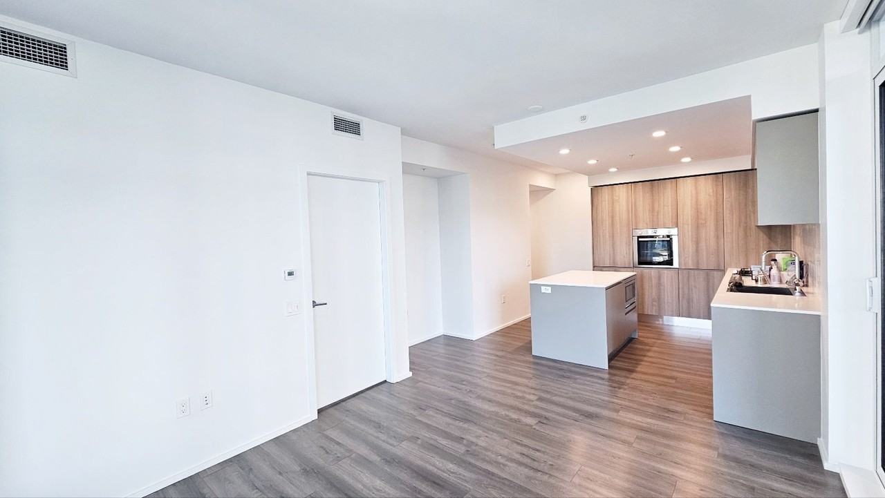 3833 Evergreen Place #8F - Photo 6 of 19