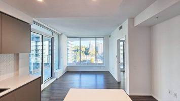 featured image of 3833 Evergreen Place #8F