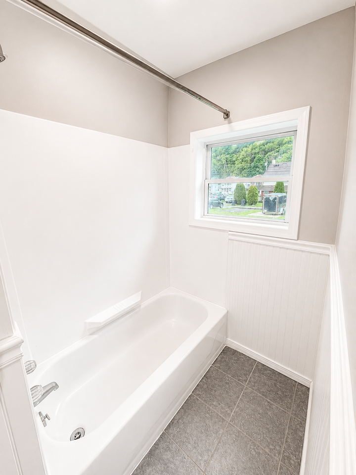 314 3rd Avenue - Photo 7 of 9
