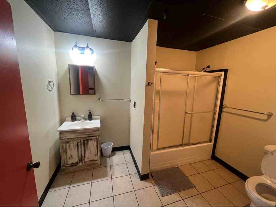 201 Walnut St - Photo 7 of 7