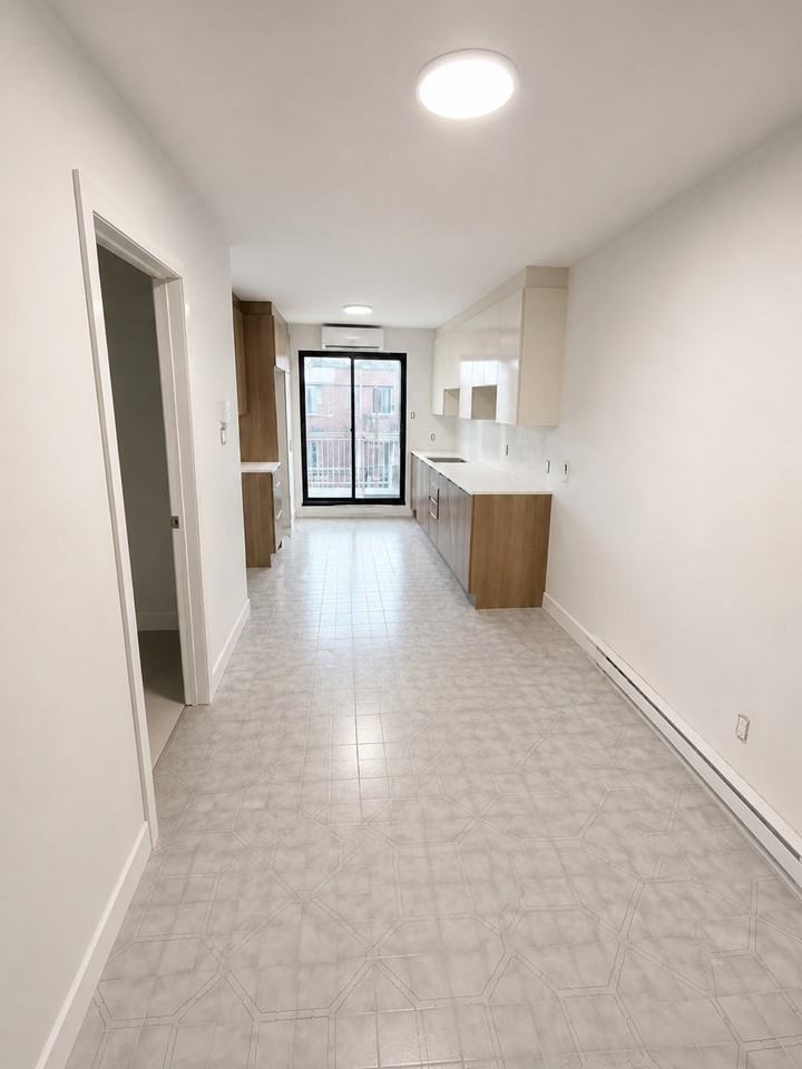 9330 Rue de Martigny - Photo 5 of 8