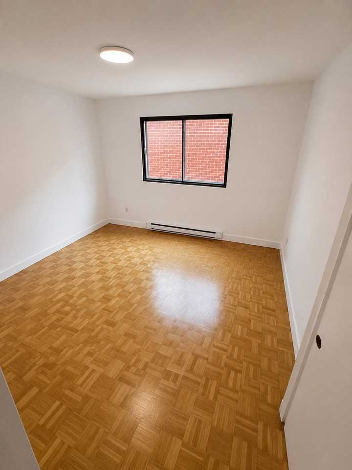 9330 Rue de Martigny - Photo 6 of 8