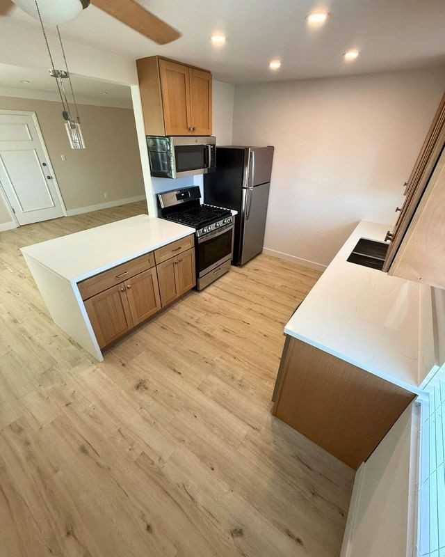 2215 1/12 Grand Ave - Photo 6 of 34