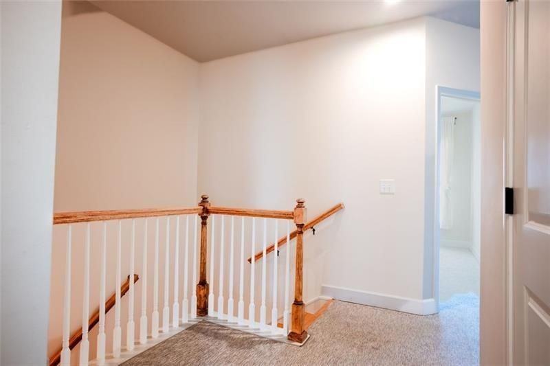 1059 Caruso Dr - Photo 5 of 19
