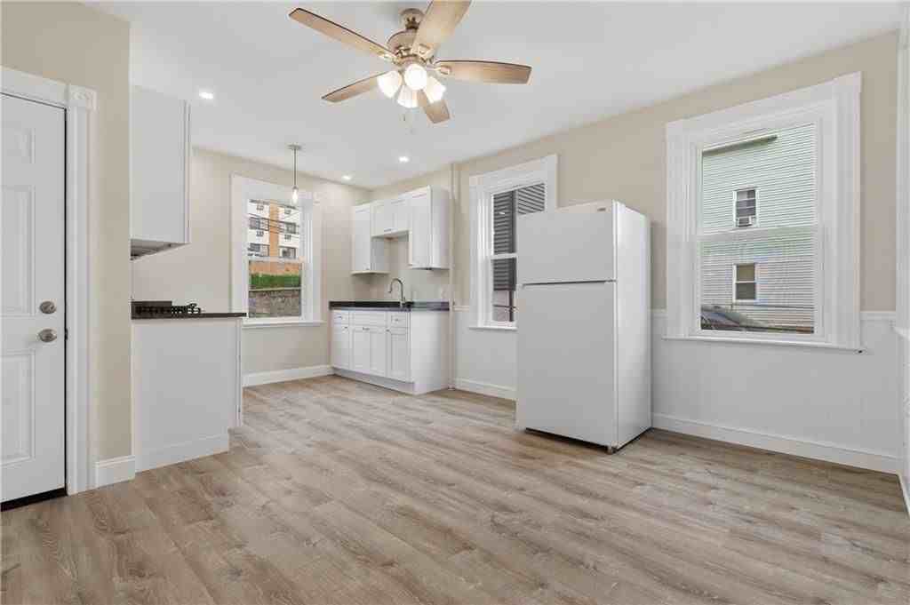 54 Furnace St ##1 - Photo 5 of 25