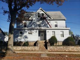 featured image of 111 Roosevelt St ##2