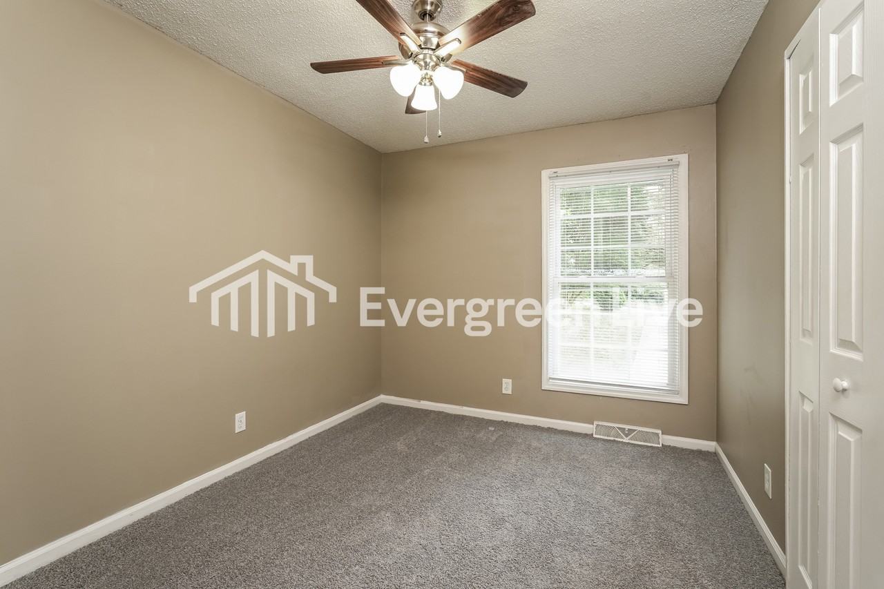 3771 Spaulding Dr - Photo 7 of 15