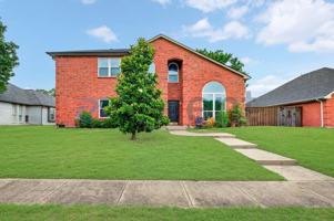 featured image of 7011 Cottonwood Cir