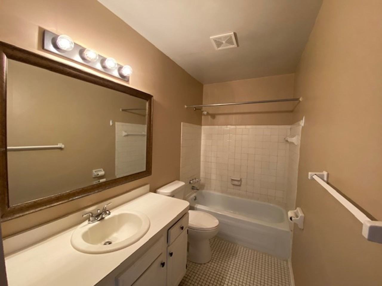 Woodside - Photo 2 of 16