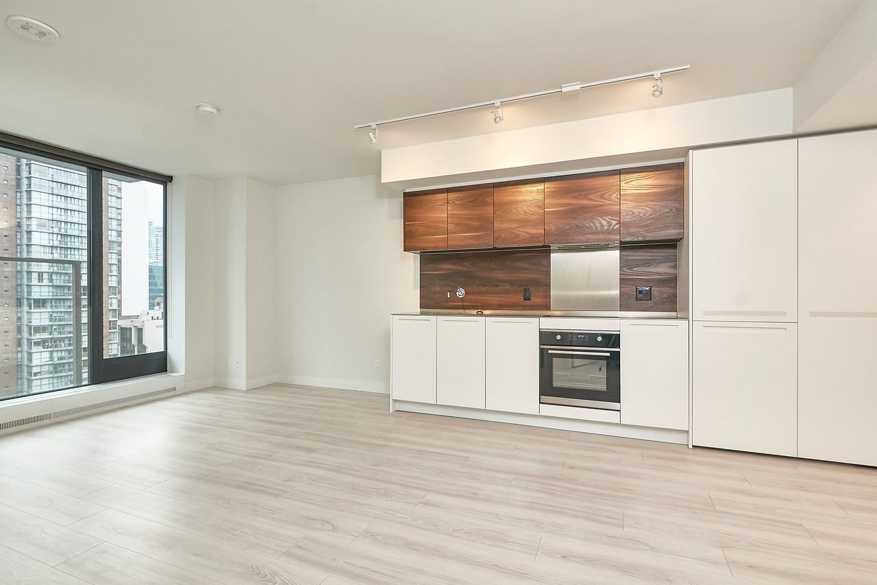 1133 Hornby St #1501 - Photo 2 of 19