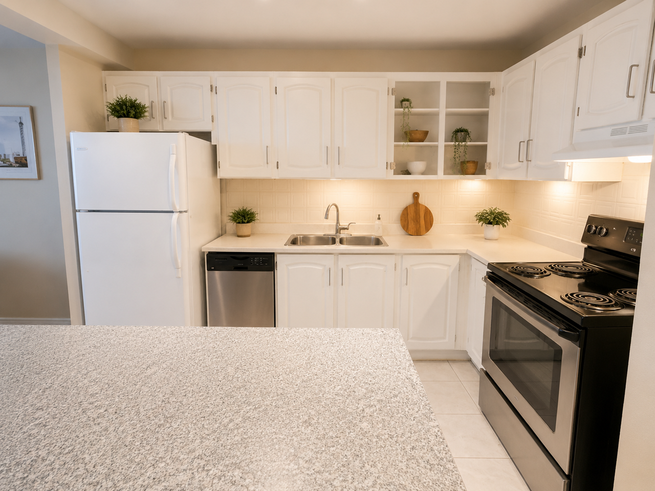 215 Glenridge Ave #509 - Photo 4 of 8