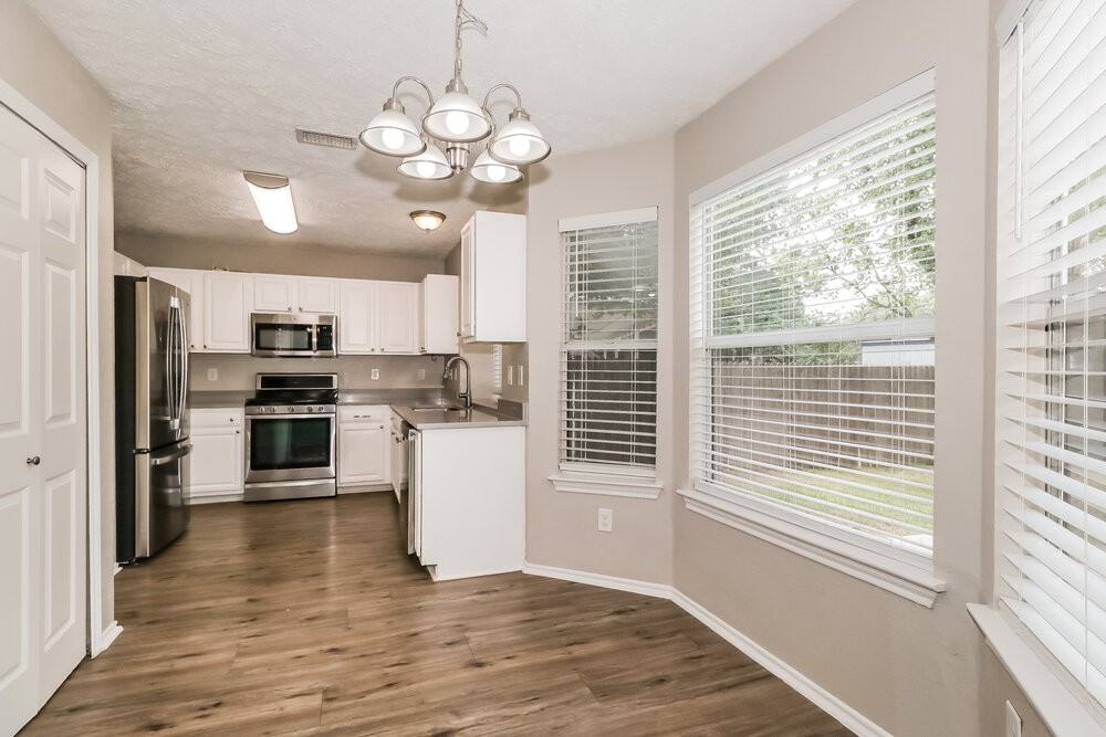 17116 Valley Glen Rd - Photo 6 of 17