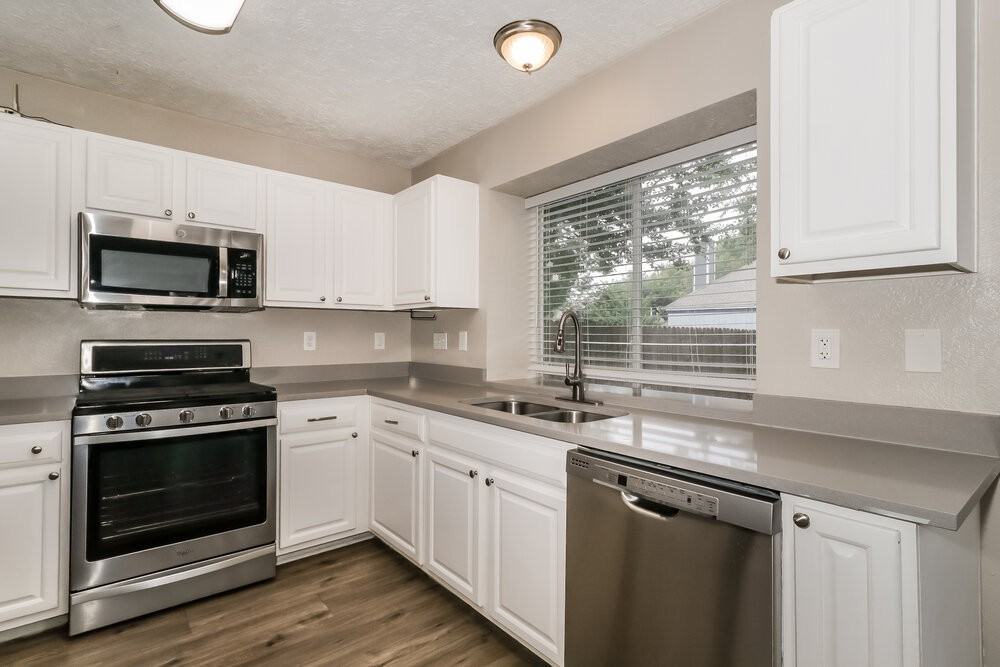 17116 Valley Glen Rd - Photo 7 of 17