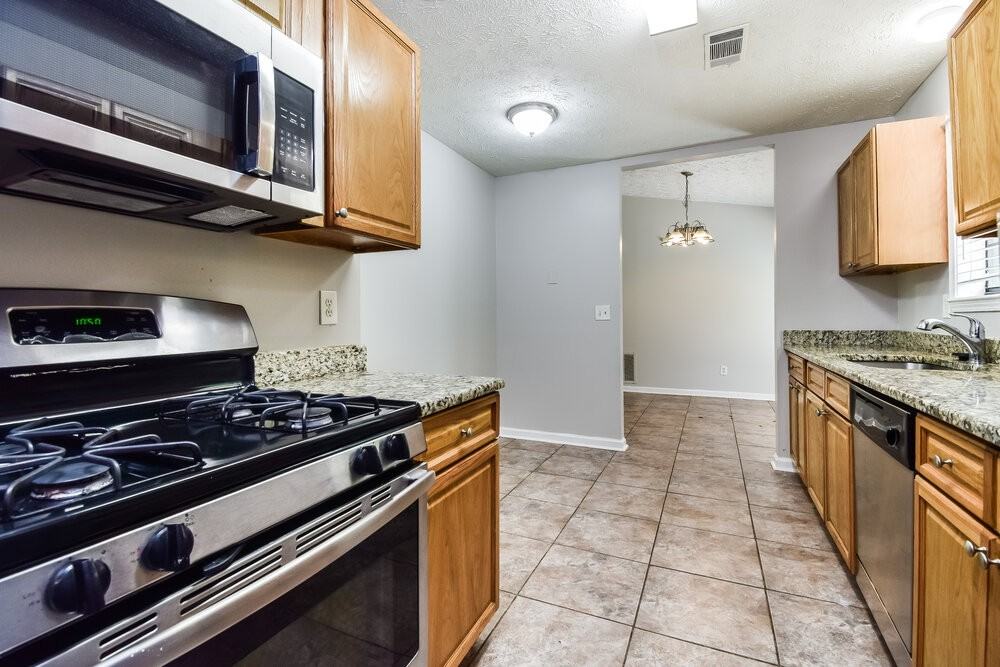 4114 Red Laurel Way - Photo 7 of 25
