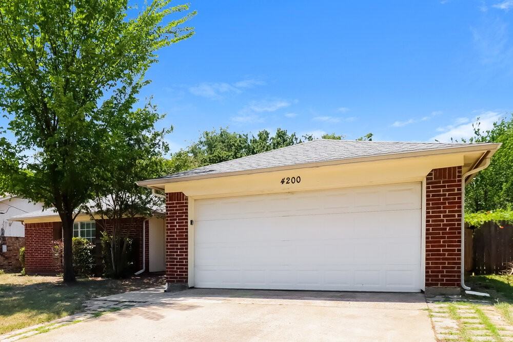 4200 Cypress Springs Dr - Photo 3 of 15