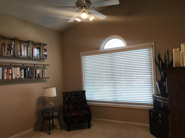 2249 Sandpiper Ct S - Photo 5 of 16