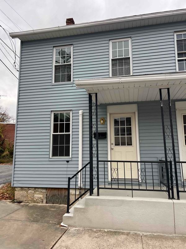 14 N Fayette St - Photo 2 of 17