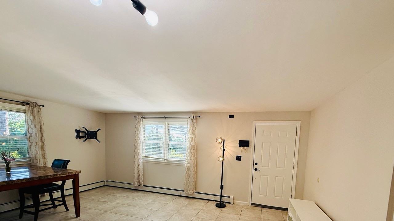 28 Kenilworth Rd - Photo 6 of 28