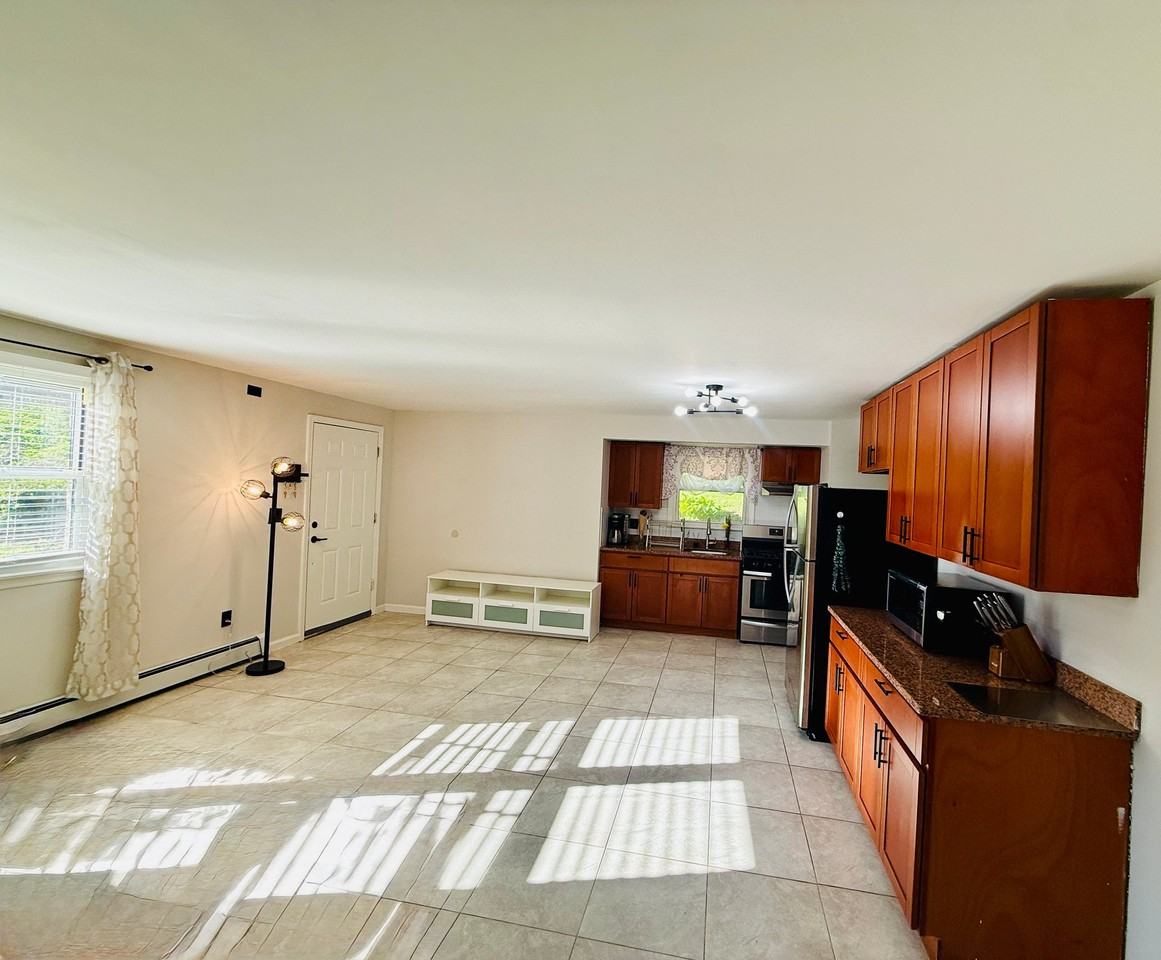 28 Kenilworth Rd - Photo 7 of 28