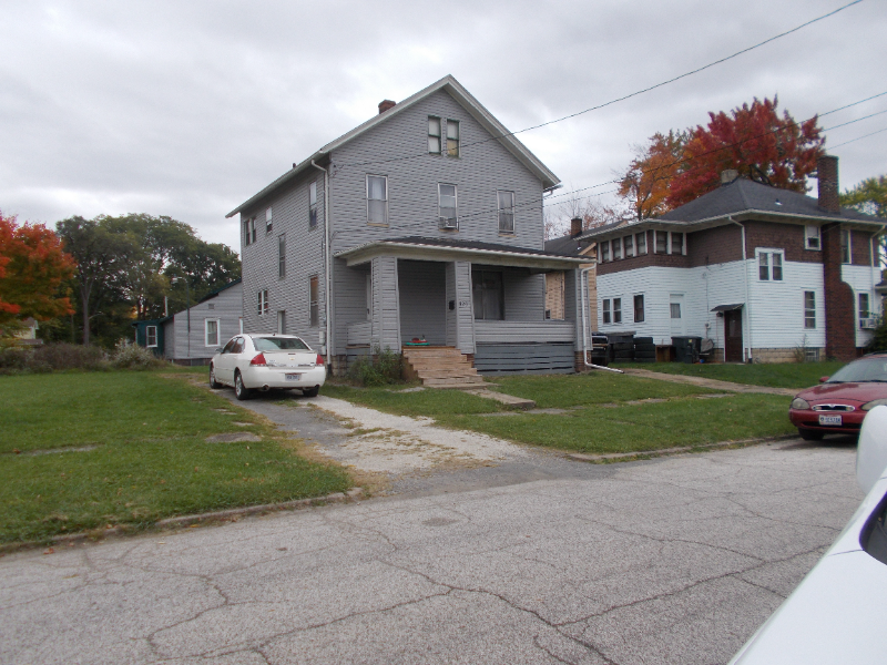 8 Prospect Ave Nw - Photo 3 of 24
