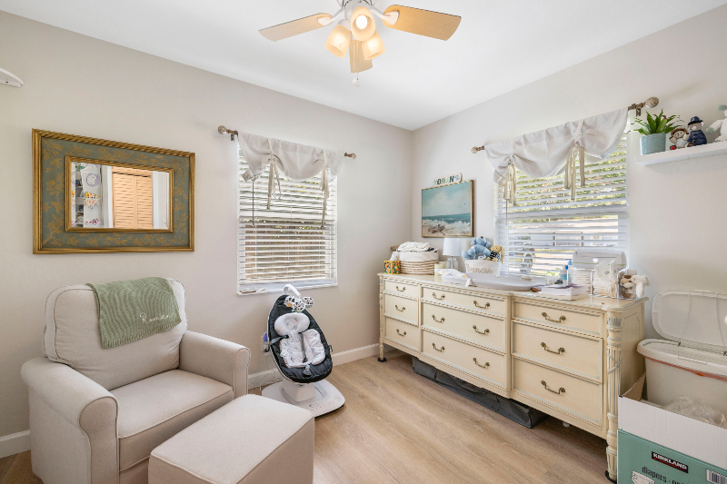 1756 42nd Ave - Photo 4 of 12