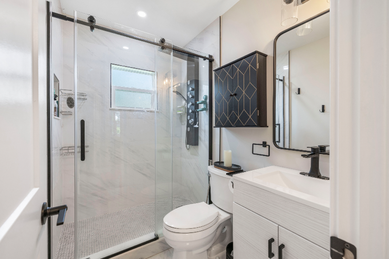 1756 42nd Ave - Photo 5 of 12