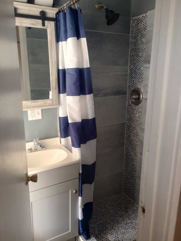 72 S Ohio Ave #4 - Photo 3 of 12