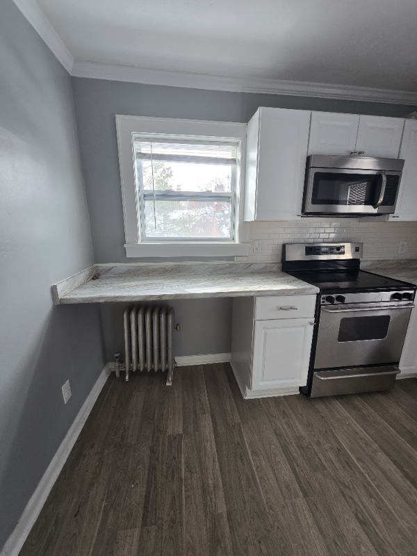 327 Rustic Ave #2 - Photo 2 of 9