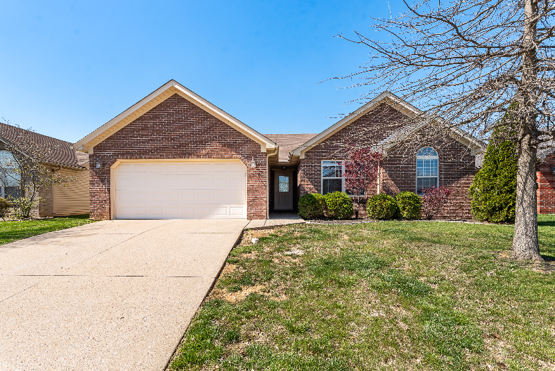 3813 Ridgetop Cir - Photo 2 of 24