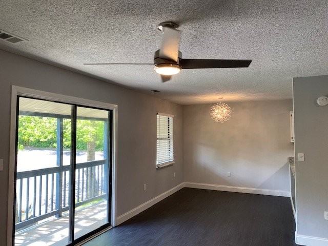 609 Park Rd #11 - Photo 2 of 8