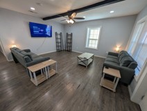 406 Goliad St - Photo 1 of 1