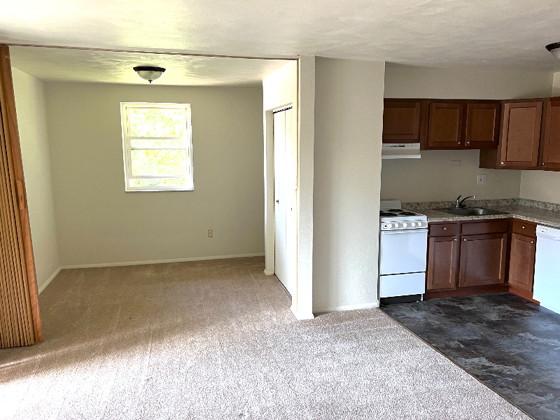 3409 Sardis Rd #305 - Photo 6 of 9