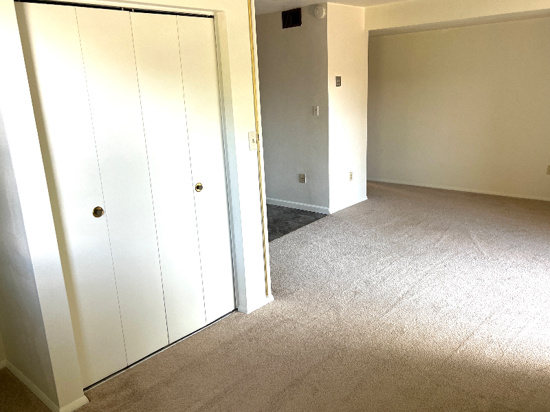 3409 Sardis Rd #305 - Photo 7 of 9