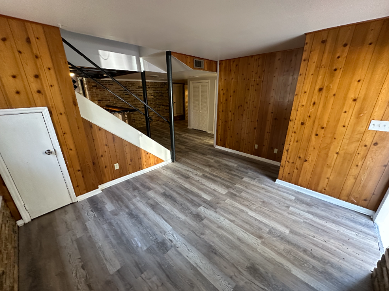 2071/2073 E Roxboro Rd #2071B - Photo 5 of 18