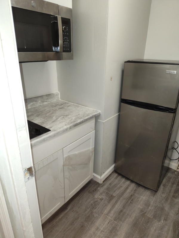 18117 Spangler Ave #1 - Photo 4 of 6