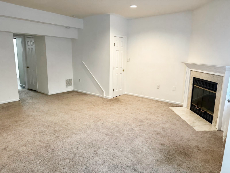 5804 Apsley House Ct - Photo 5 of 11