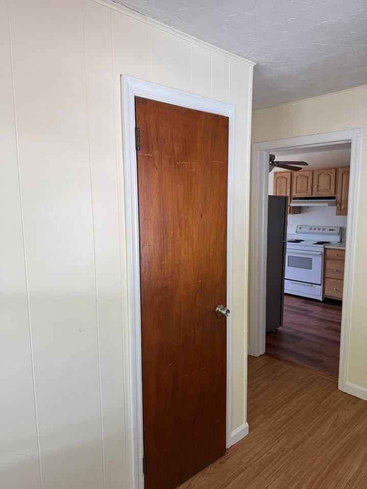 123 Lakeview Ave #2 - Photo 6 of 24