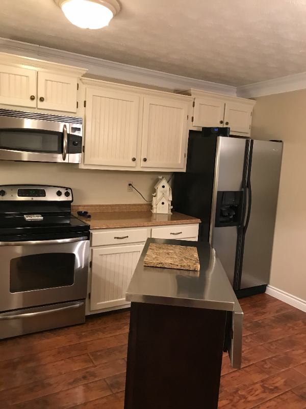 516 Lakeside Dock Dr #6 - Photo 2 of 19