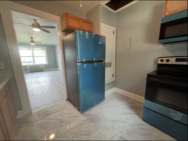 1415 Madison Ave #G - Photo 2 of 9