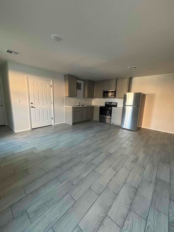 3301 Ne 11th St #B - Photo 7 of 16