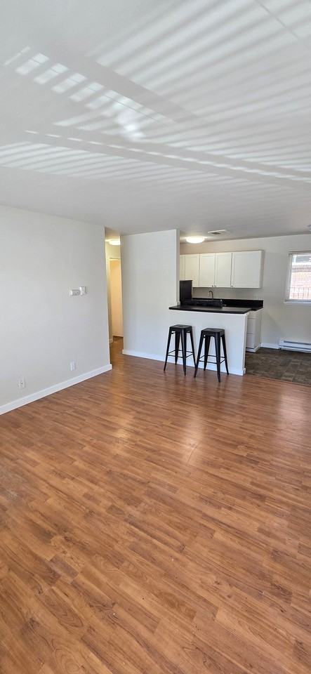 400 Ne 65th St #104 - Photo 3 of 13