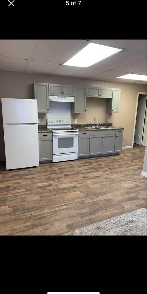 818 Highland Ave #C - Photo 2 of 7